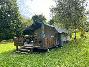 Safari tent